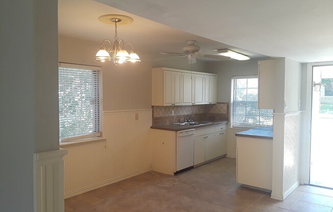 3 beds, 2 baths, $1,950