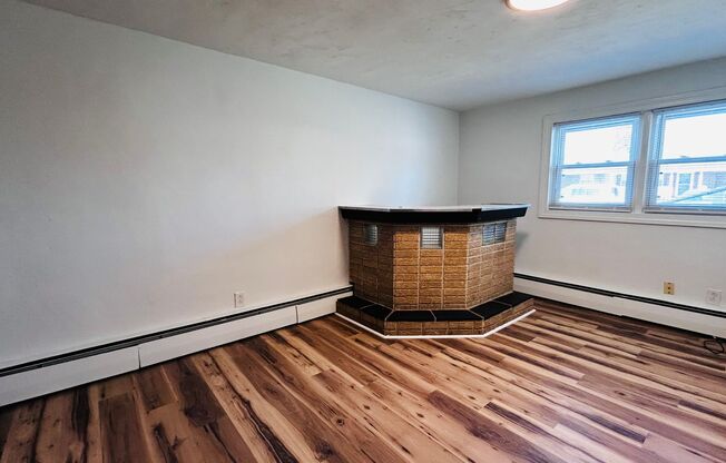 HAMPTON - BEAUTIFULLY UPDATED HOME