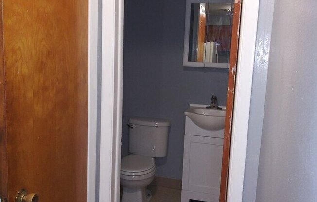 12401 S Honore St Apt 8