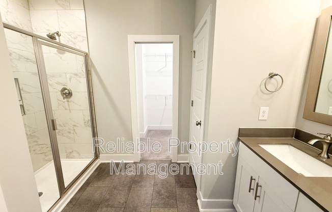 22 S LAIRD DR