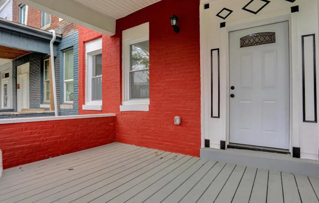 Beautifully Updated Townhome