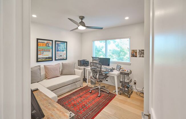 4 beds, 3.5 baths, $14,000