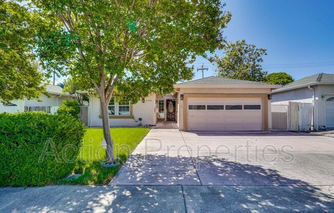 3310 VICTORIA AVE