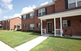 Pleasant Grove Village Apartments in Wilmington