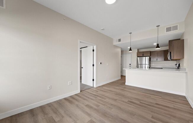 1 bed, 1 bath, 582 sqft, $900, Unit Harvest Lofts - 308