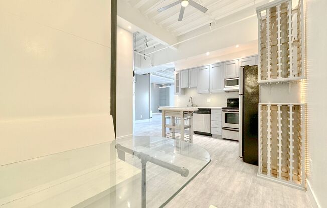 1 bed, 1 bath, $2,195
