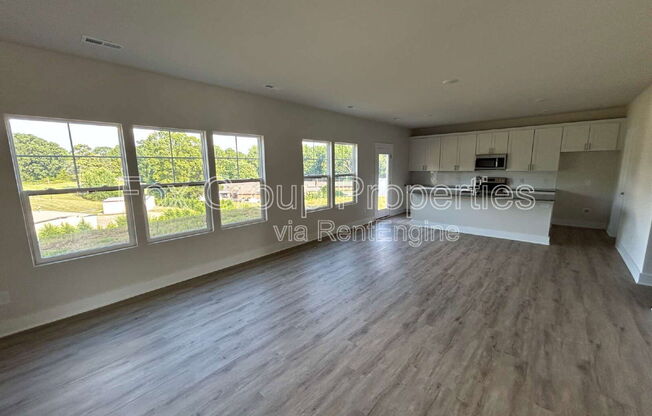 115 SILVERWOOD CT