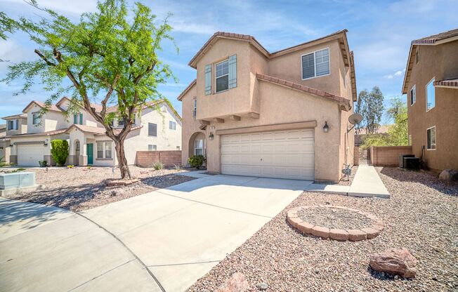MOVE IN READY 2-STORY 3-BEDROOM HOME IN PRIME LOCATION IN HENDERSON!