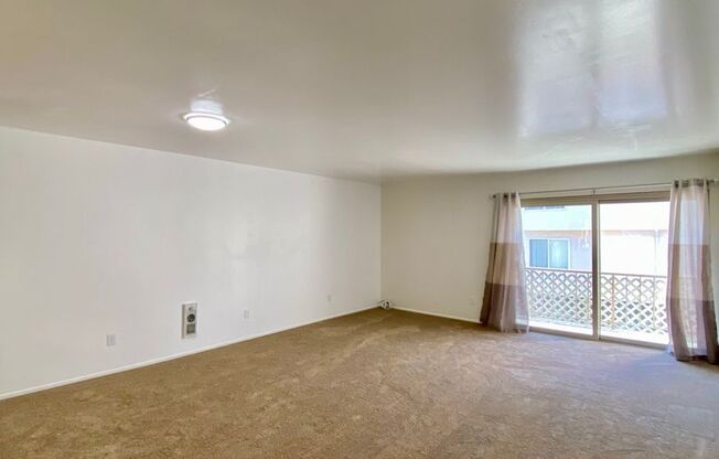 3 beds, 2 baths, $3,395, Unit # #E