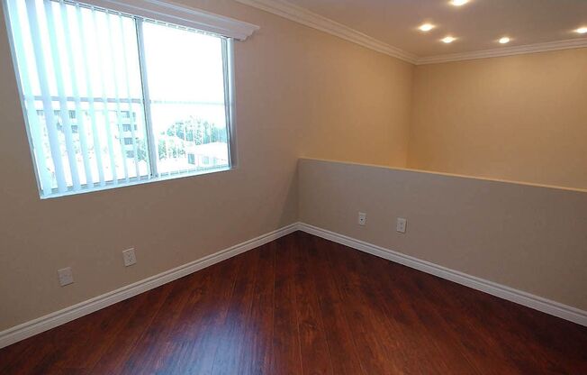 2 beds, 1 bath, 925 sqft, $2,795, Unit 312