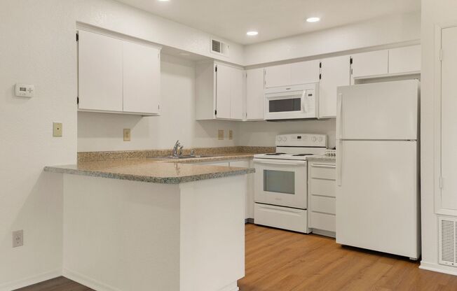 1 bed, 1 bath, 669 sqft, $1,495, Unit 6