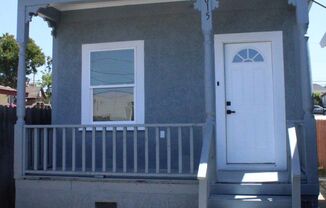 New New New! 1 Bedroom, 1 Bathroom House in Vallejo with Fenced Yard