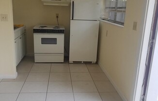 1 bed, 1 bath, 600 sqft, $1,400, Unit 7