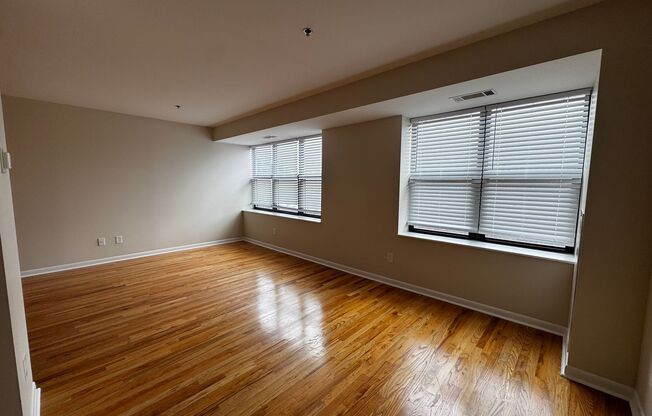 1 bed, 1 bath, $1,750, Unit 1202