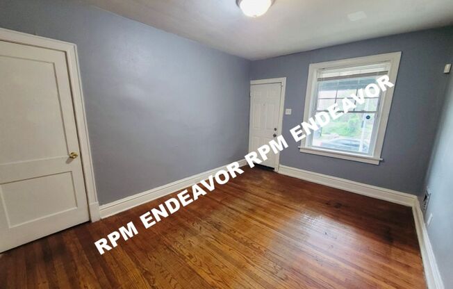 4815 Anderson Ave