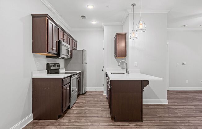 2 beds, 2 baths, 1,000 sqft, $1,050, Unit B102