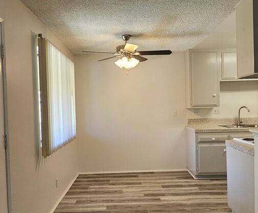 2 beds, 1 bath, 780 sqft, $2,200, Unit 50