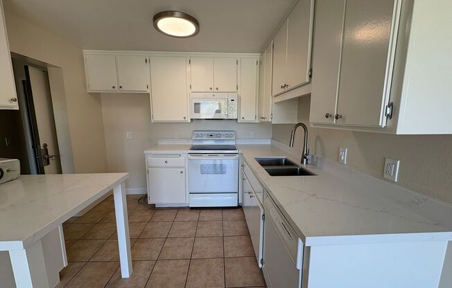 Stunning 2-Bed, 2-Bath Retreat