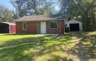 2 bedroom home in South Topeka