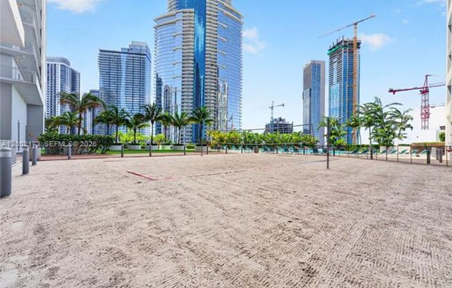 2 beds, 2 baths, 1,208 sqft, $5,490, Unit 888 Biscayne Blvd # 2404
