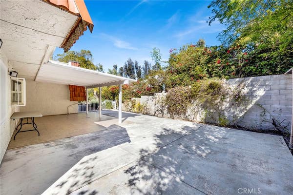 22762 SAN LUIS