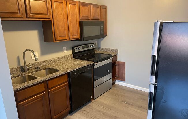 1 bed, 1 bath, 600 sqft, $750