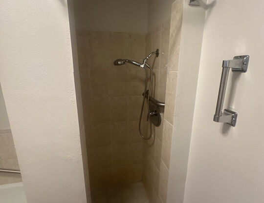 2 beds, 2.5 baths, 1,497 sqft, $4,500, Unit 213