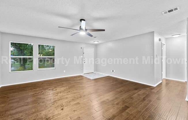 Charming 3-Bedroom Home in Arlington – Mansfield ISD
