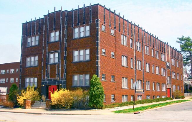 Lee-Yorkshire Apartments