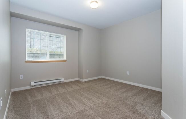 2 beds, 2 baths, 1,058 sqft, $1,975, Unit F302