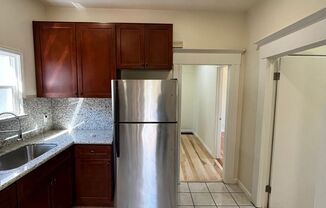 3 beds, 2.5 baths, 1,032 sqft, $2,650, Unit 1027