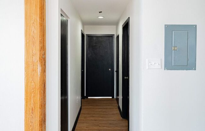 2 beds, 2 baths, $1,525, Unit Apartment 101