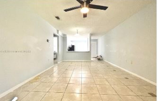 8057 SW 21 CT