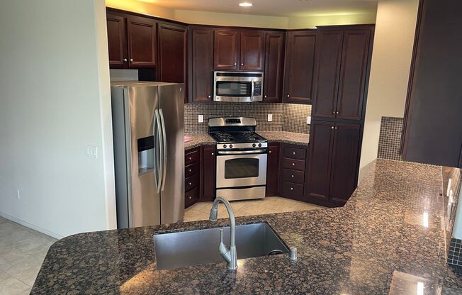 3 Bed 2 Bath with Canyon Views