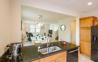 4 beds, 3 baths, $3,220, Unit # 129