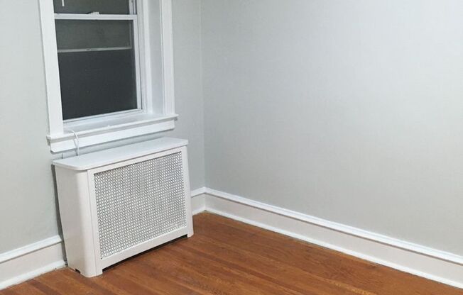 1 bed, 1 bath, $1,395, Unit 21