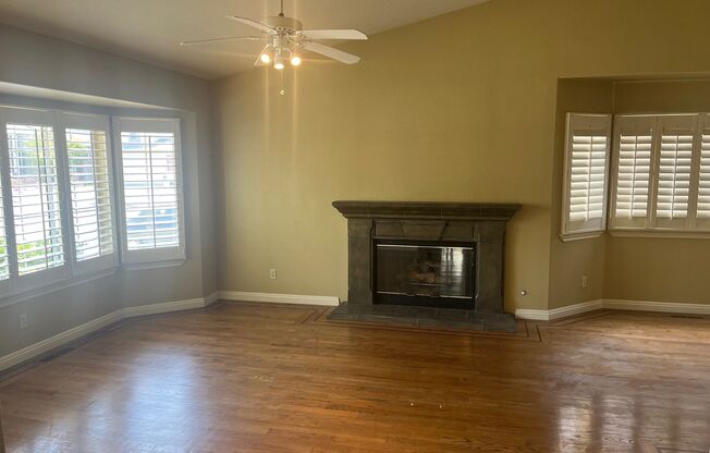 3 beds, 2 baths, $3,200