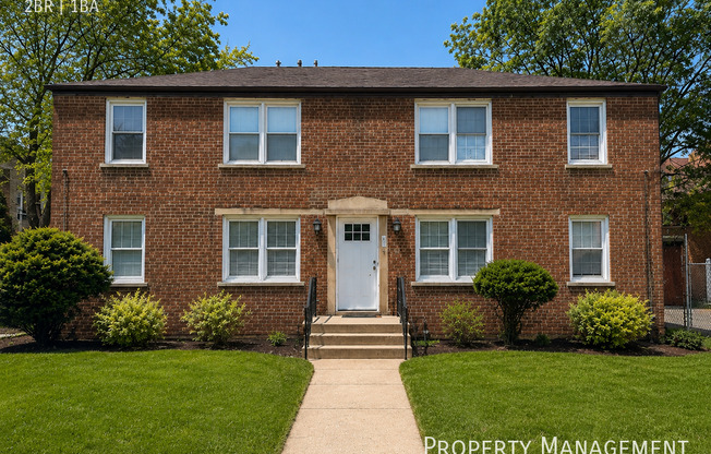 8153 S COLFAX AVE