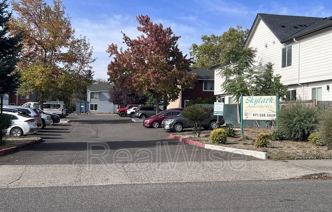 2413 SE 135 AVE