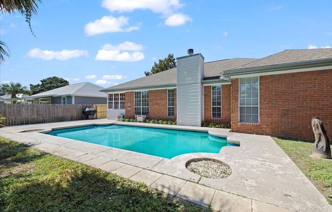 West Destin Pool Home Available Now!!