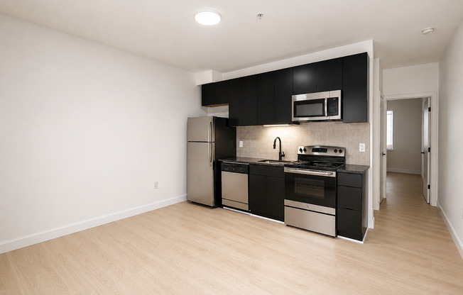 1 bed, 1 bath, 457 sqft, $1,325, Unit 29