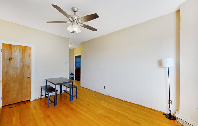 88 Hammond St