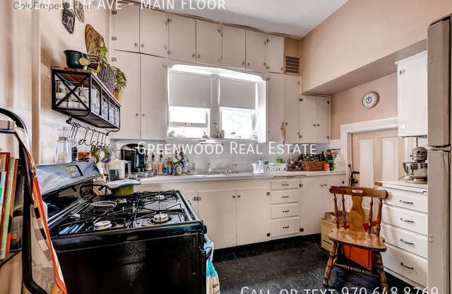 1329 11 AVE