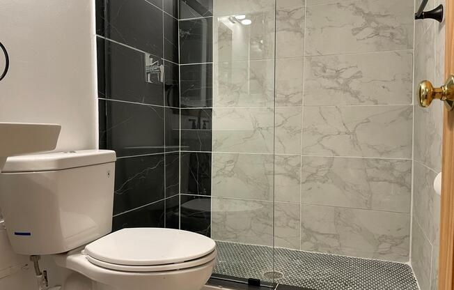 1 bed, 1 bath, 650 sqft, $3,850, Unit 14F