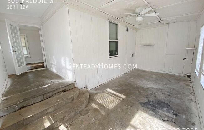 3 beds, 1 bath, $1,625