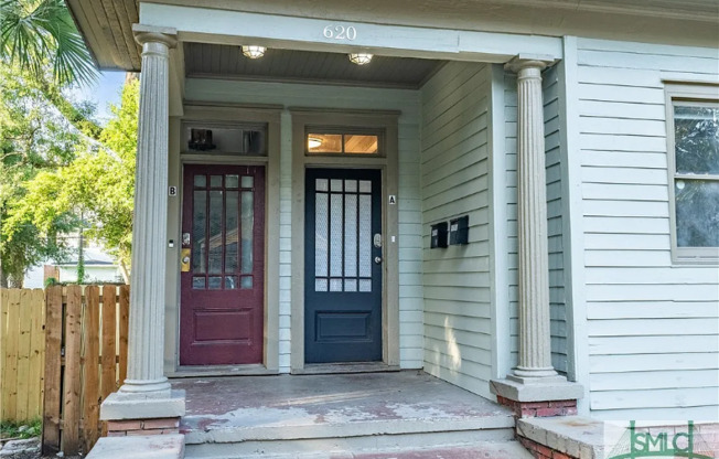 620 W 38 ST