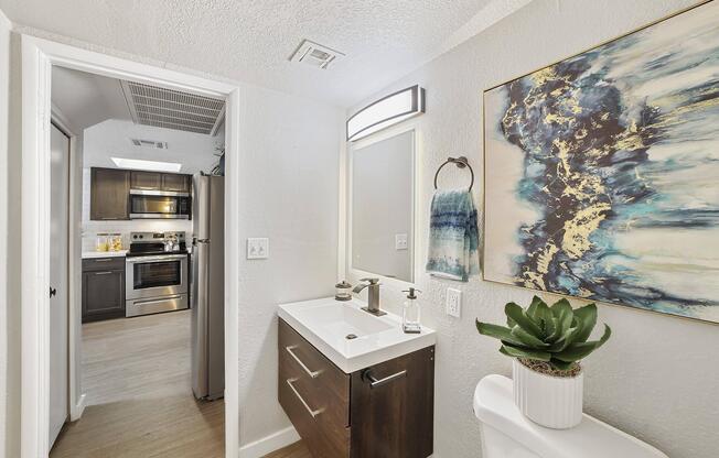 2 beds, 1.5 baths, 856 sqft, $1,895
