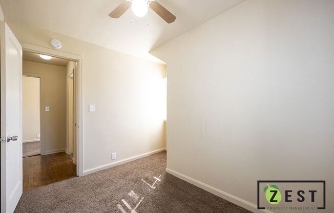 2 beds, 1 bath, $975, Unit Unit 2