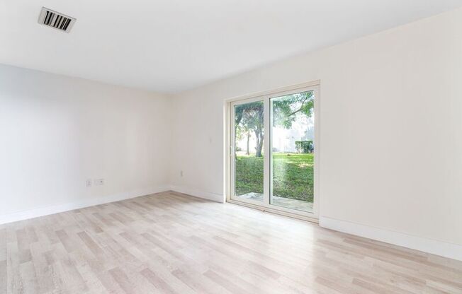 2754 2791 NW 191 TERRACE