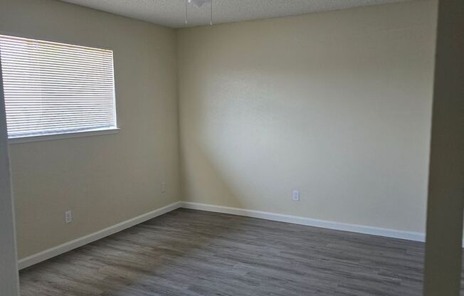 1 bed, 1 bath, 625 sqft, $1,350, Unit C-14